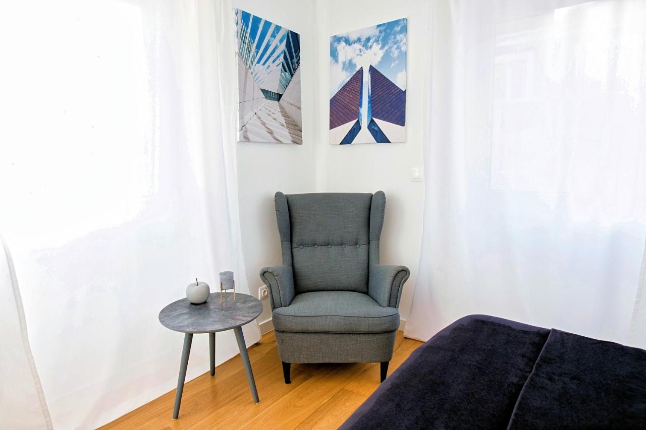 Industrial Lisbon Apartment (Adults Only) Kültér fotó