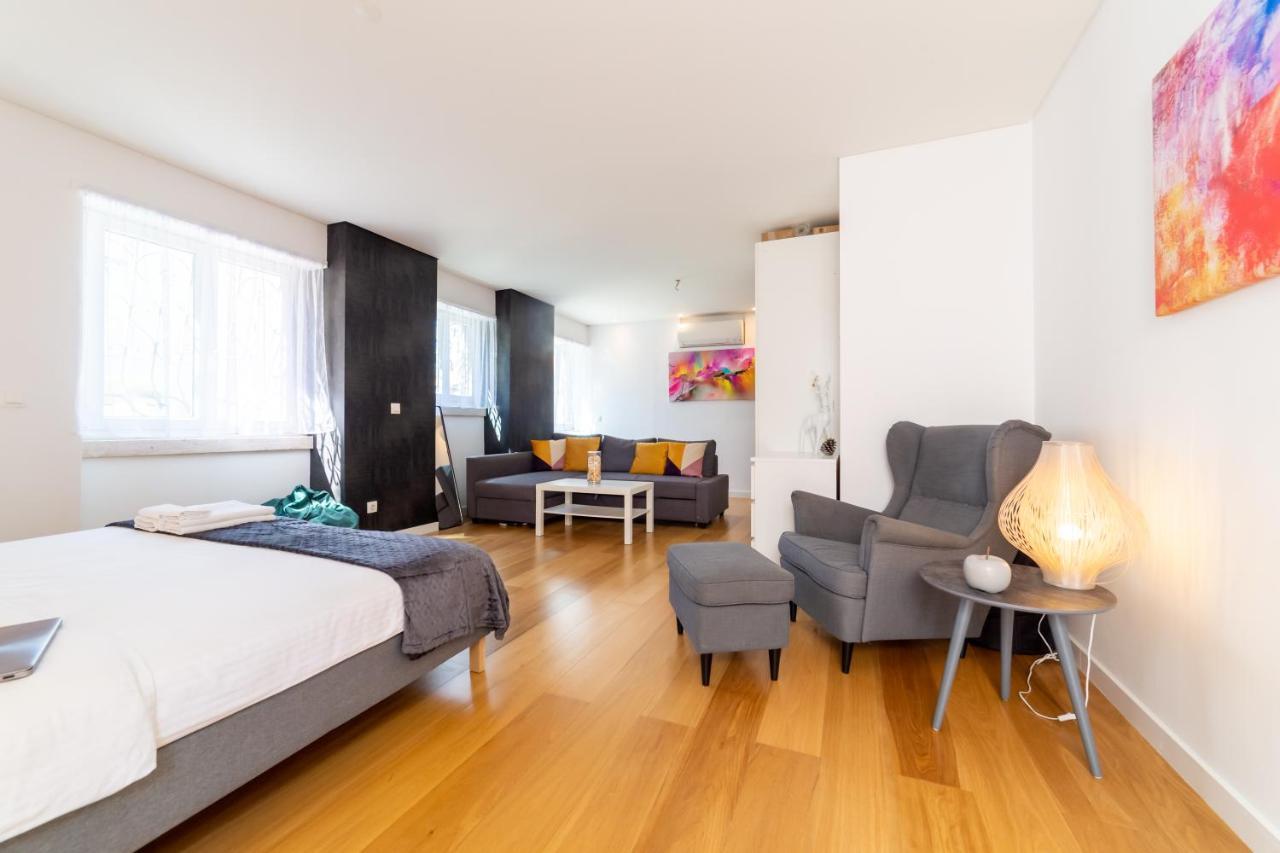 Industrial Lisbon Apartment (Adults Only) Kültér fotó